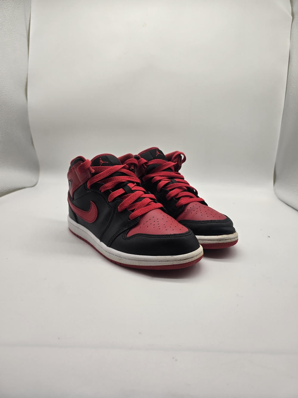 Air Jordan 1 Retro Sneakers